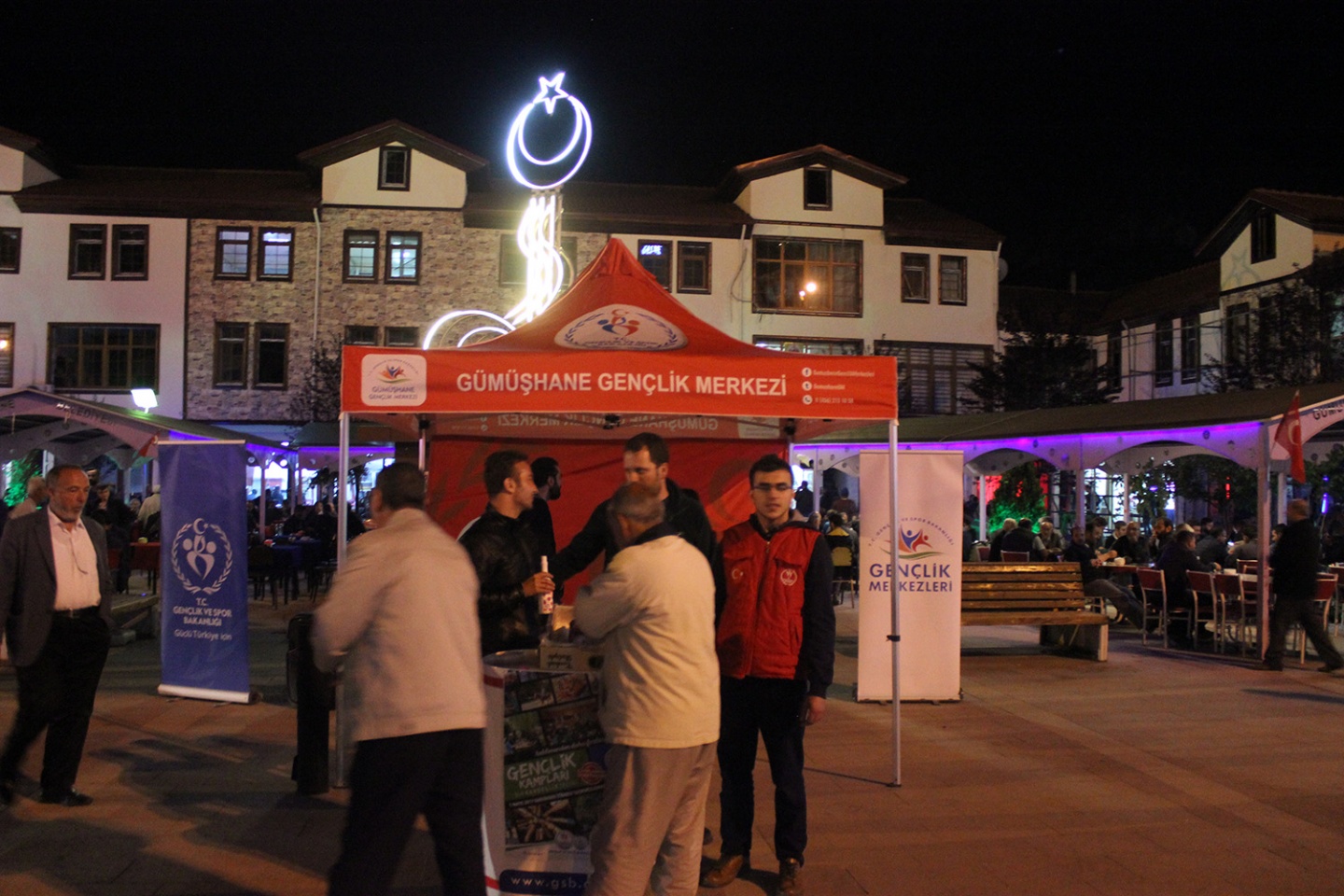 Kadir gecesinde tasavvuf ve ilahi dinletisi 6