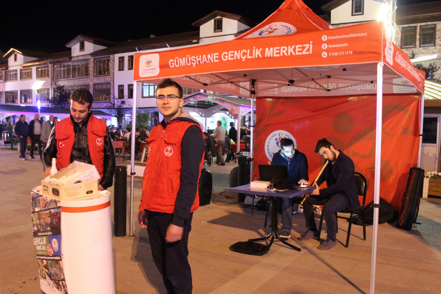 Kadir gecesinde tasavvuf ve ilahi dinletisi 11