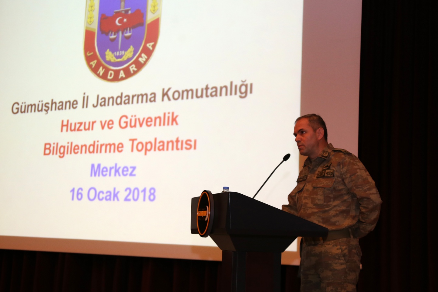 Jandarma’dan huzur ve güvenlik bilgilendirme toplantısı 1