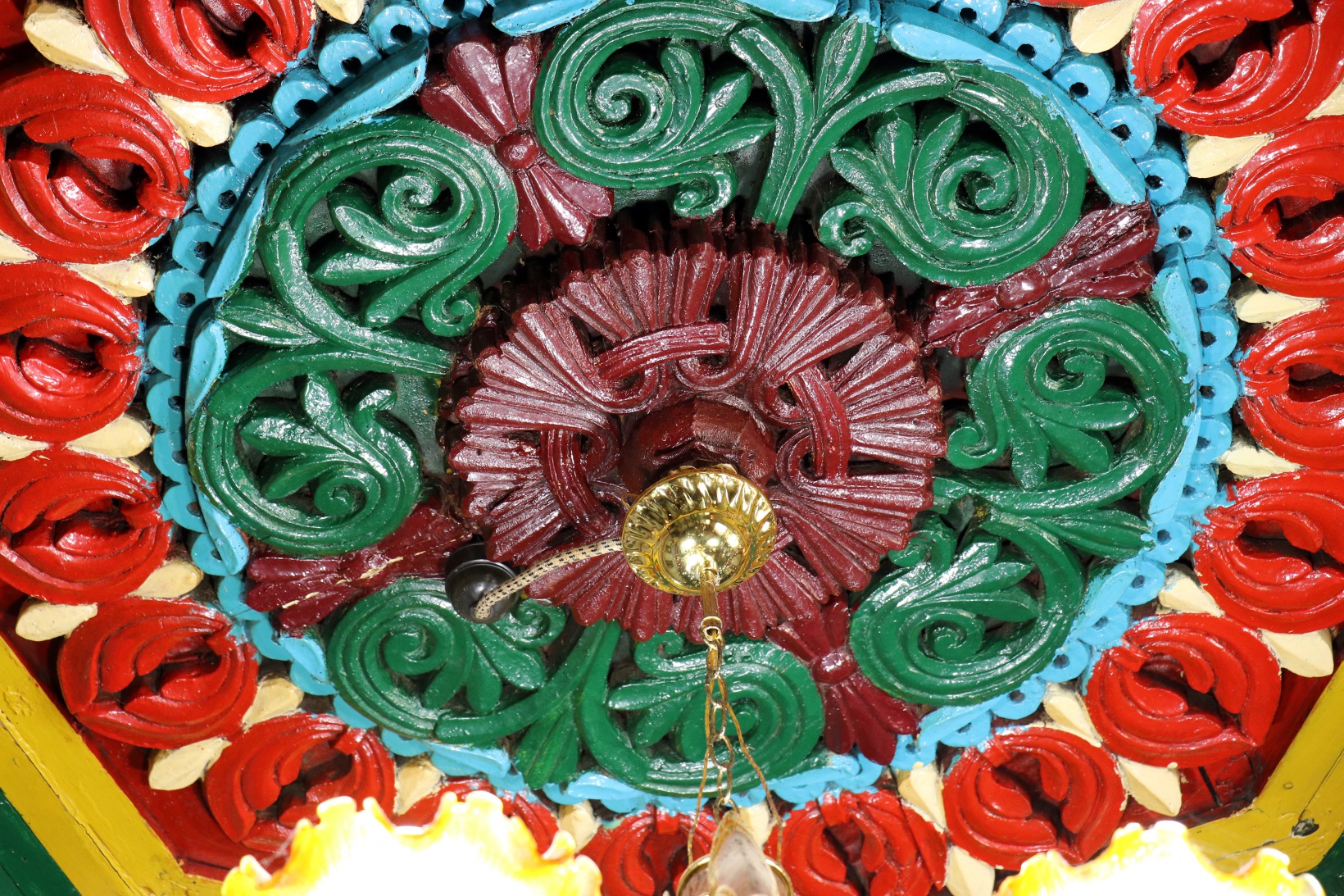 Geleneksel Türk misafir odalarının en büyüleyici örnekleri Gümüşhane’de 34