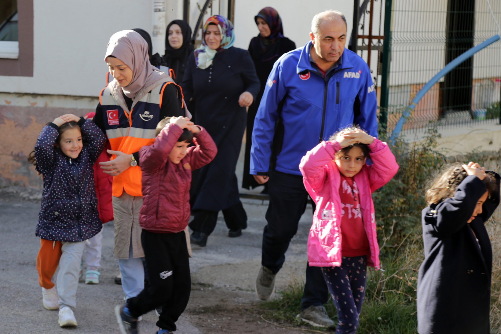 Gümüşhane’de deprem anı tatbikatı yapıldı 8