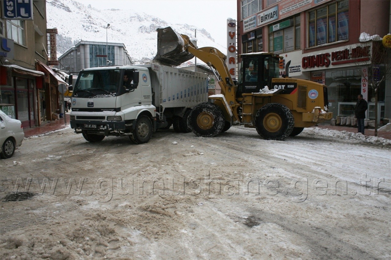Belediye'den Karla Mücadele Çalışmaları 2