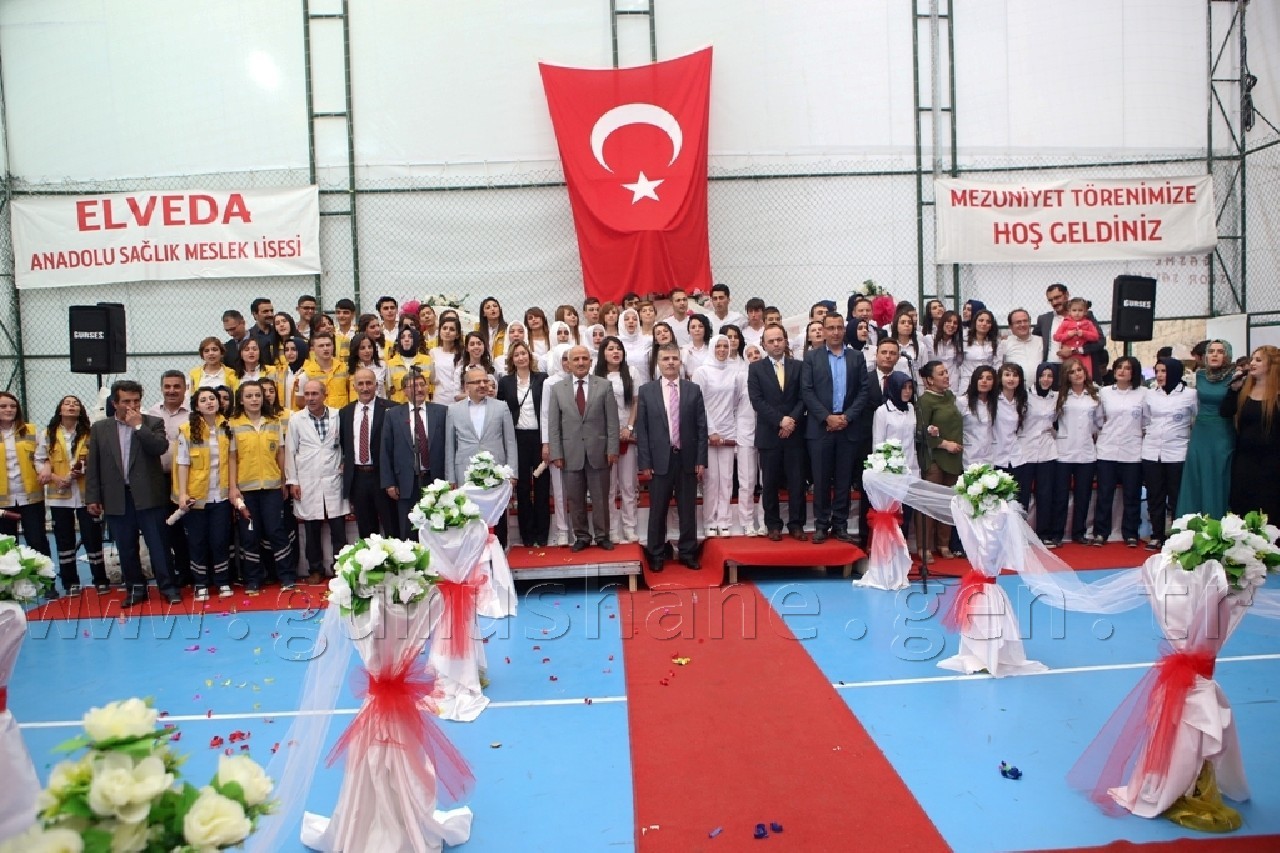Sağlık Meslek Lisesinde Mezuniyet Heyecanı 14