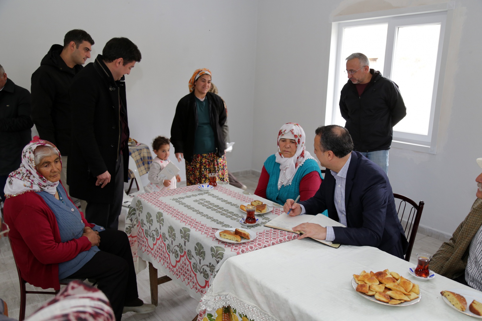 Vali Taşbilek’ten Şiran’ın köylerine ziyaret 38