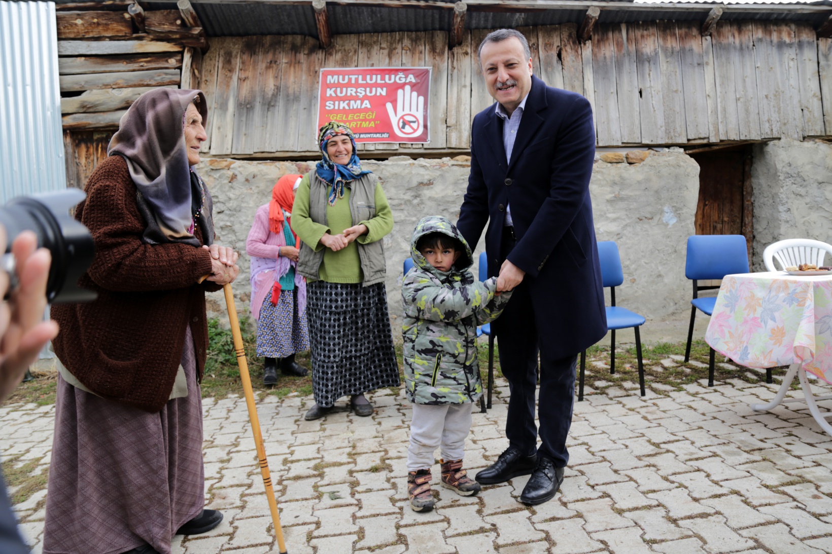 Vali Taşbilek’ten Şiran’ın köylerine ziyaret 52