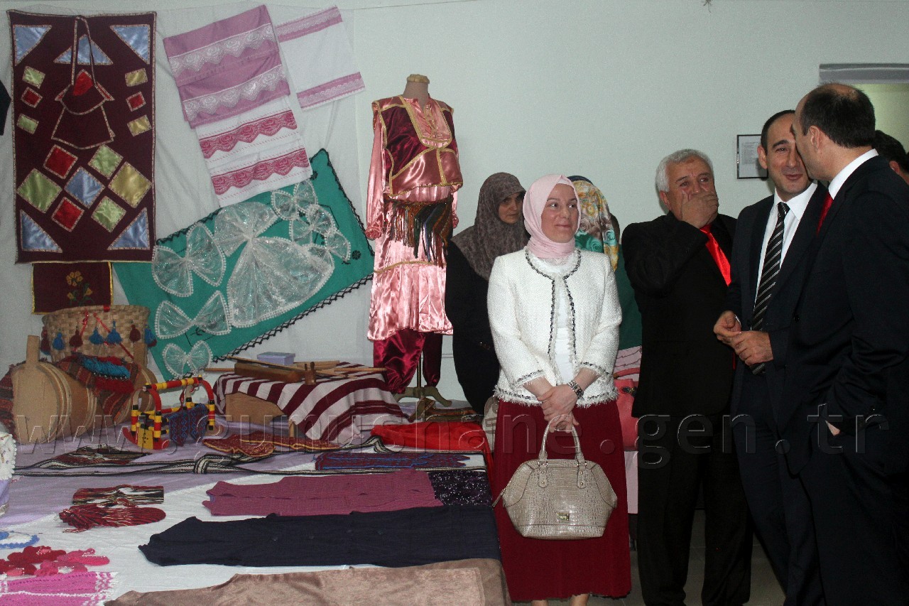 Torul Halk Eğitim Merkezinden Yıl Sonu Sergisi  3