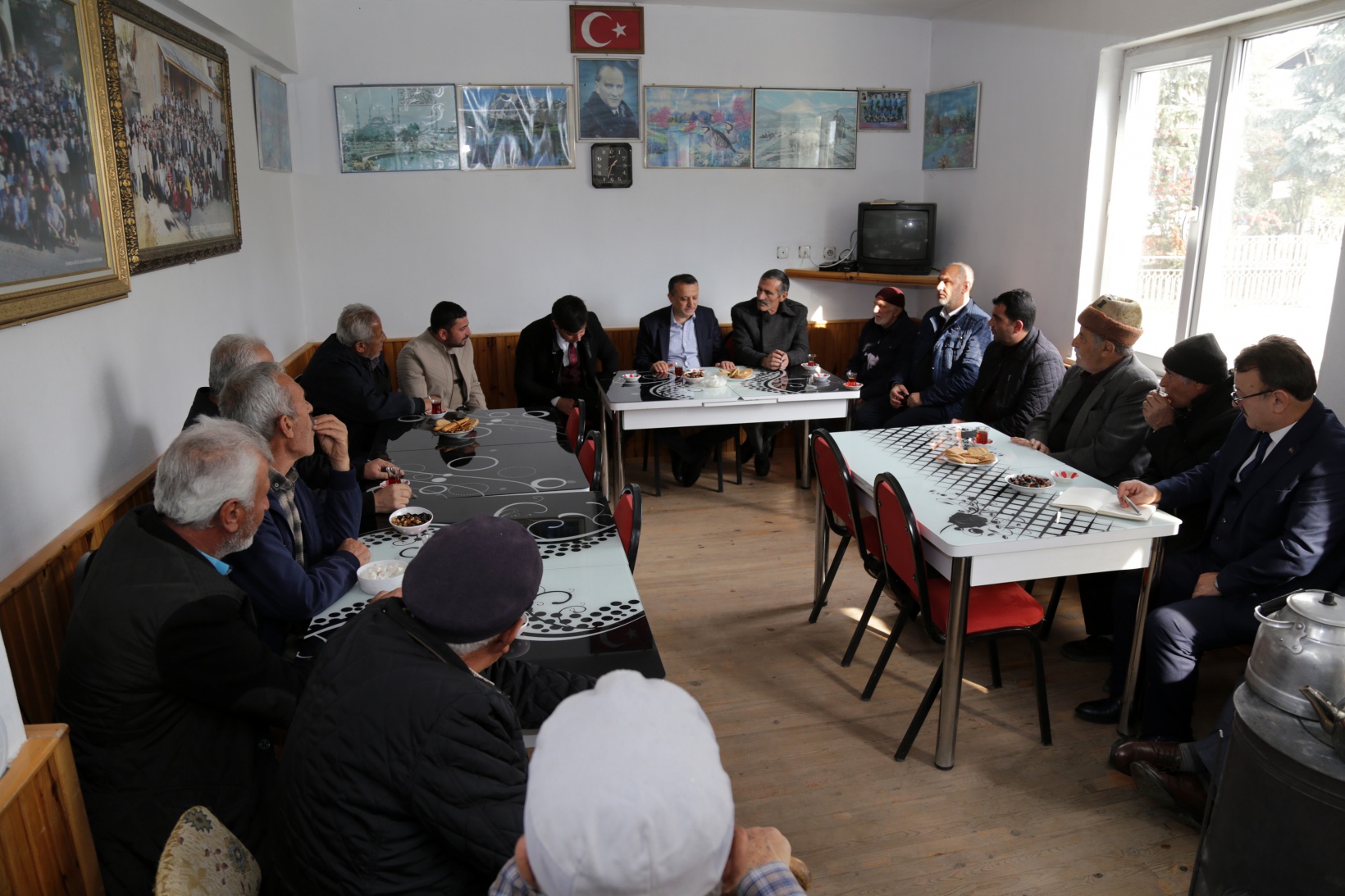 Vali Taşbilek’ten Şiran’ın köylerine ziyaret 21