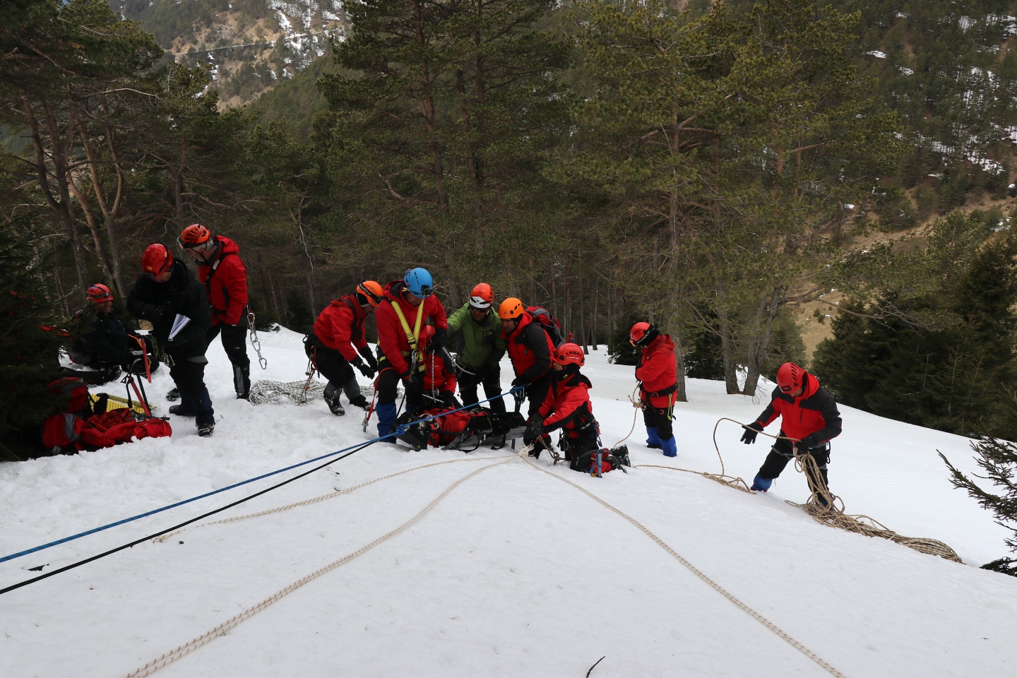 AFAD ekiplerinden Zigana'da nefes kesen tatbikat 8
