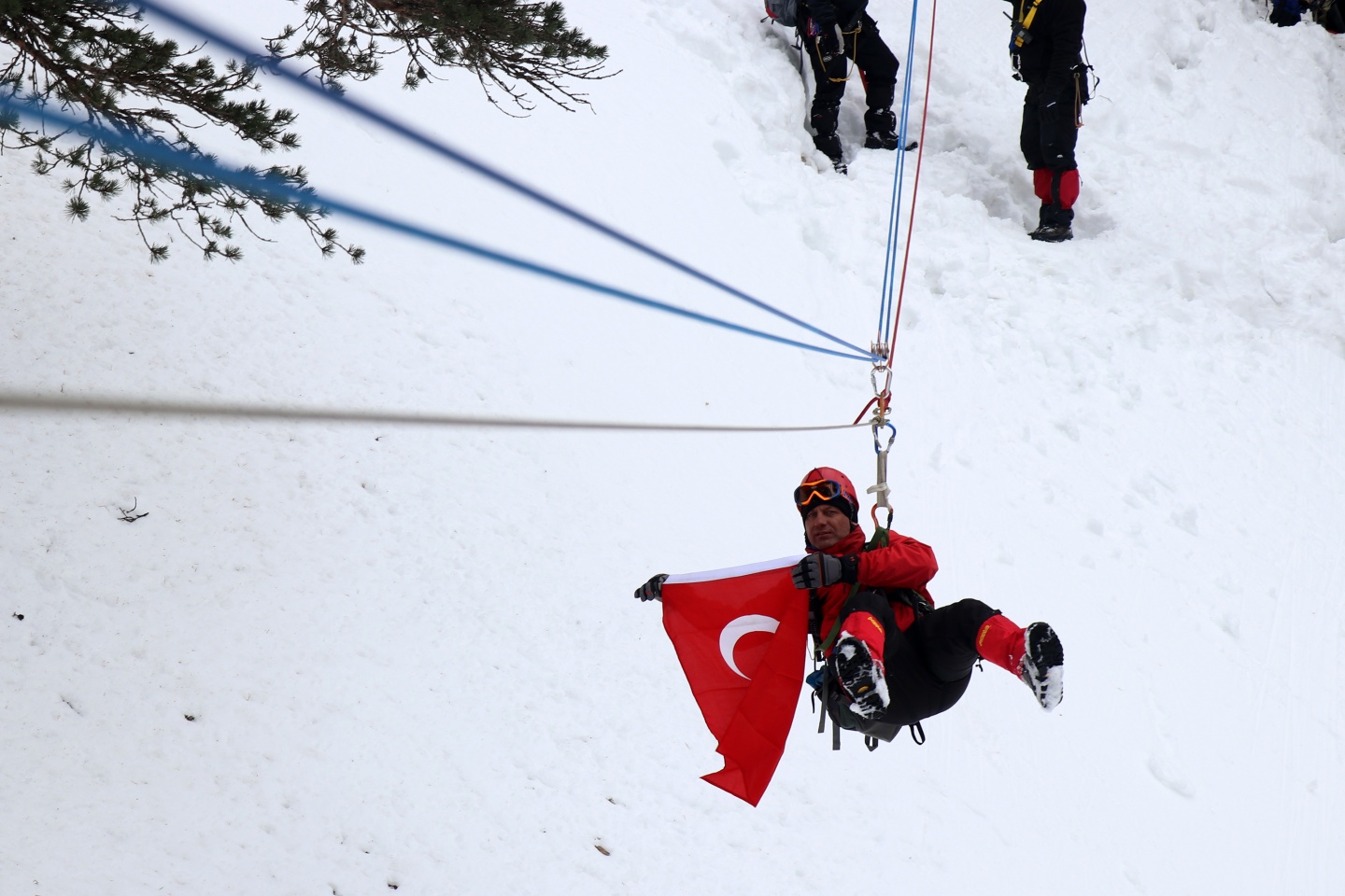 AFAD ekiplerinden Zigana'da nefes kesen tatbikat 61