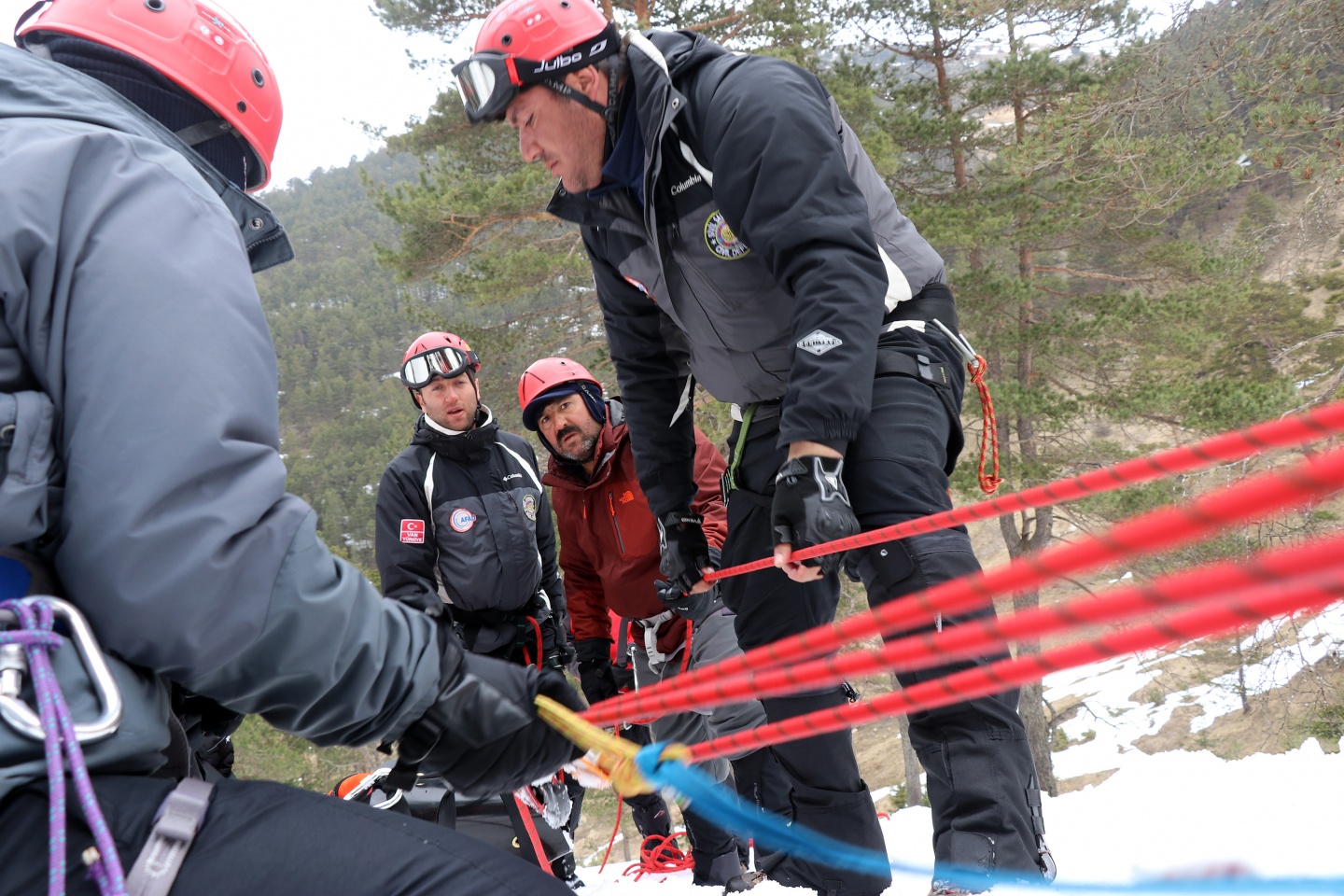 AFAD ekiplerinden Zigana'da nefes kesen tatbikat 60
