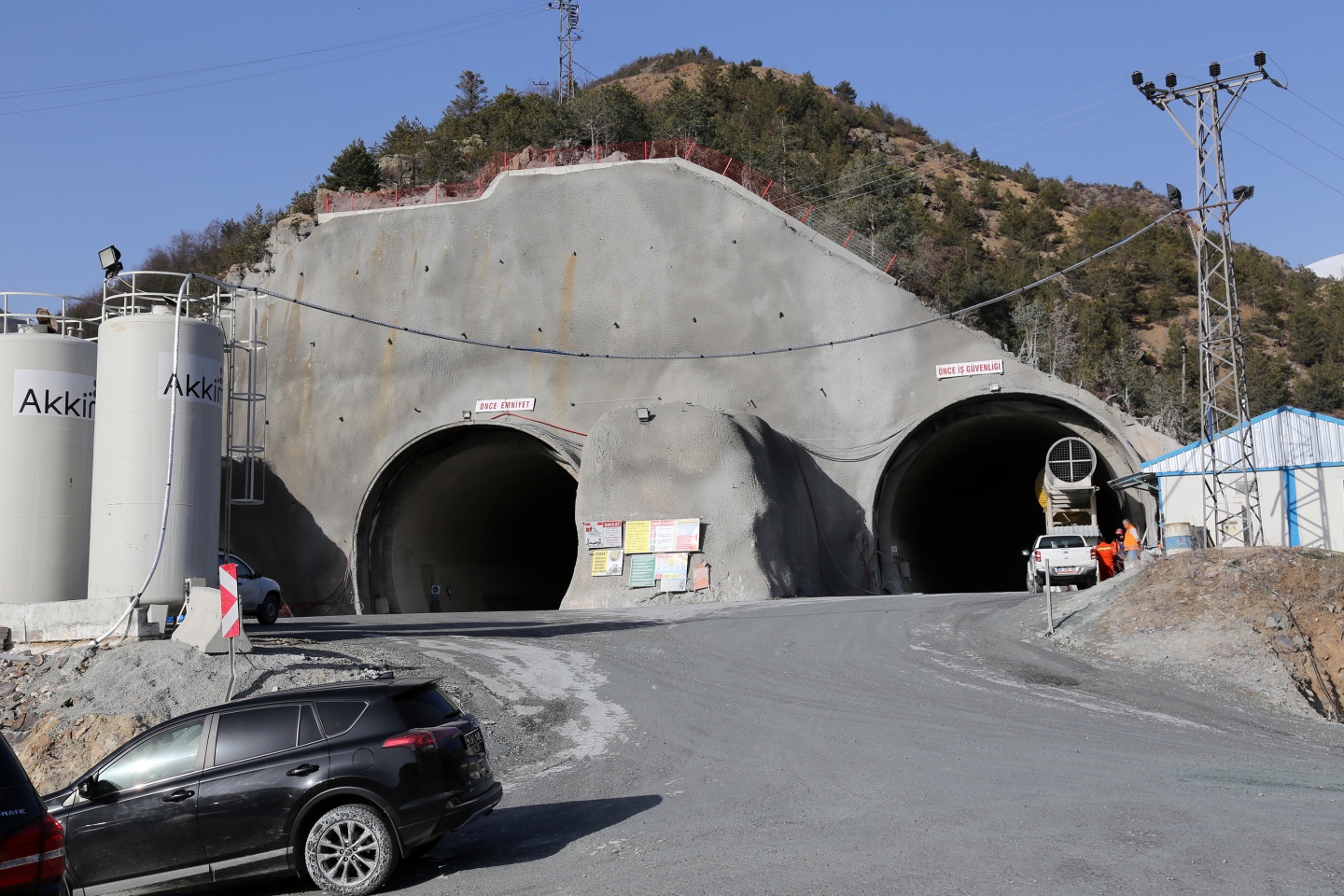 Yeni Zigana tünelinde yüzde 41 seviyesine ulaşıldı 9