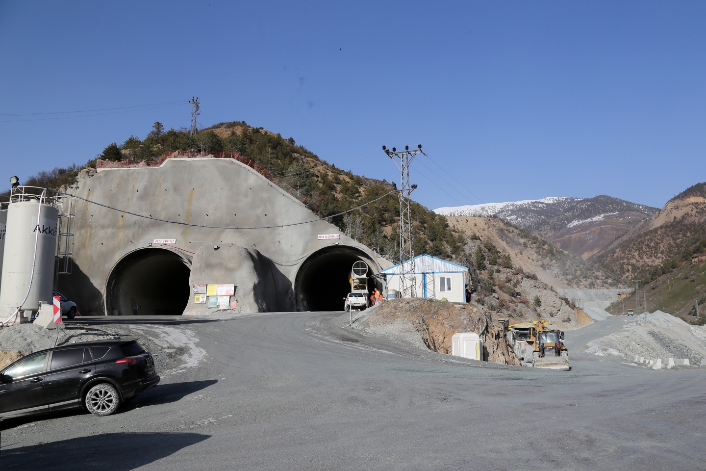 Yeni Zigana tünelinde yüzde 41 seviyesine ulaşıldı 10
