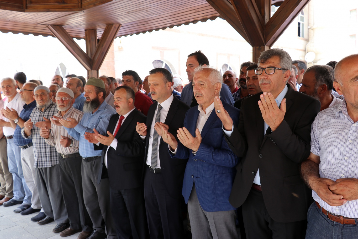 Gümüşhane’de Mursi için gıyabi cenaze namazı kılındı 2