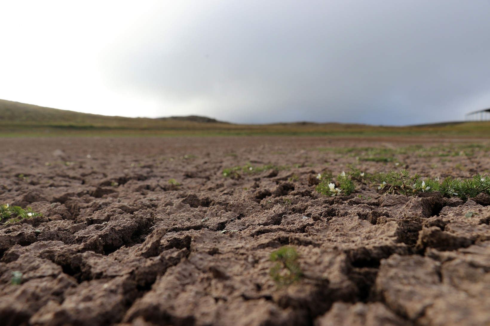 Dörtkonak'taki Dipsiz Göl “Dipsiz Çöl” oldu 7