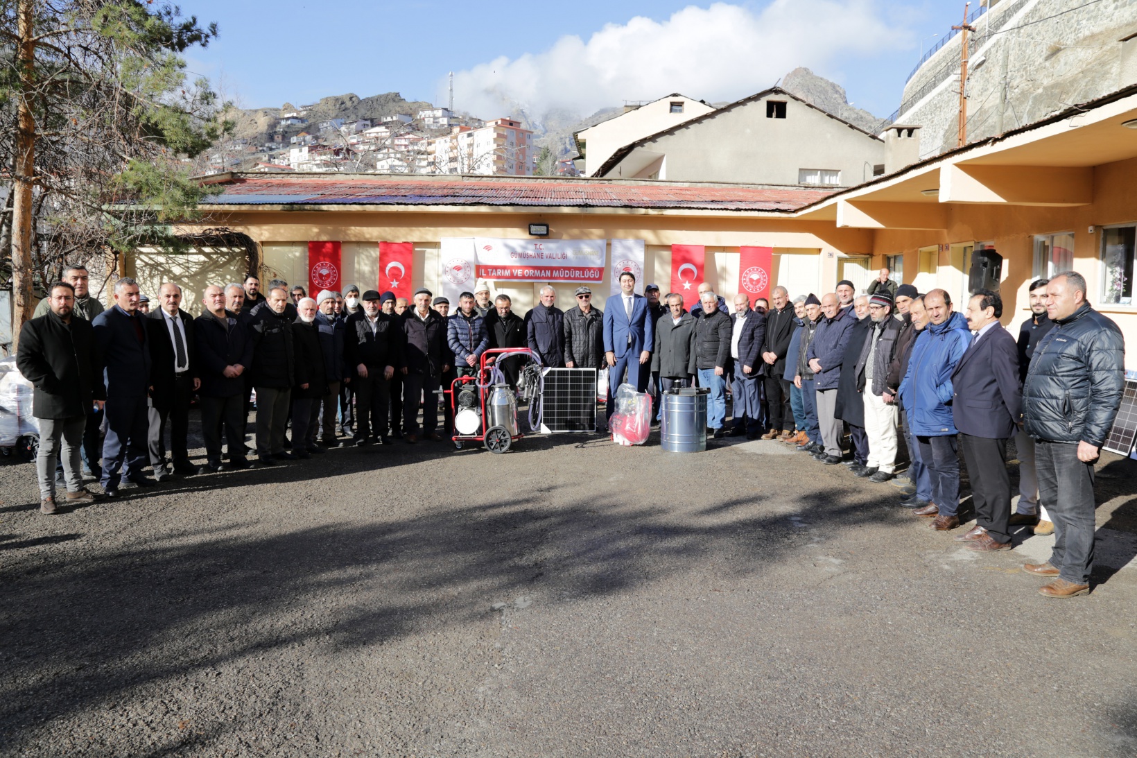 Gümüşhane'de üreticilere makine ve teçhizat desteği 2