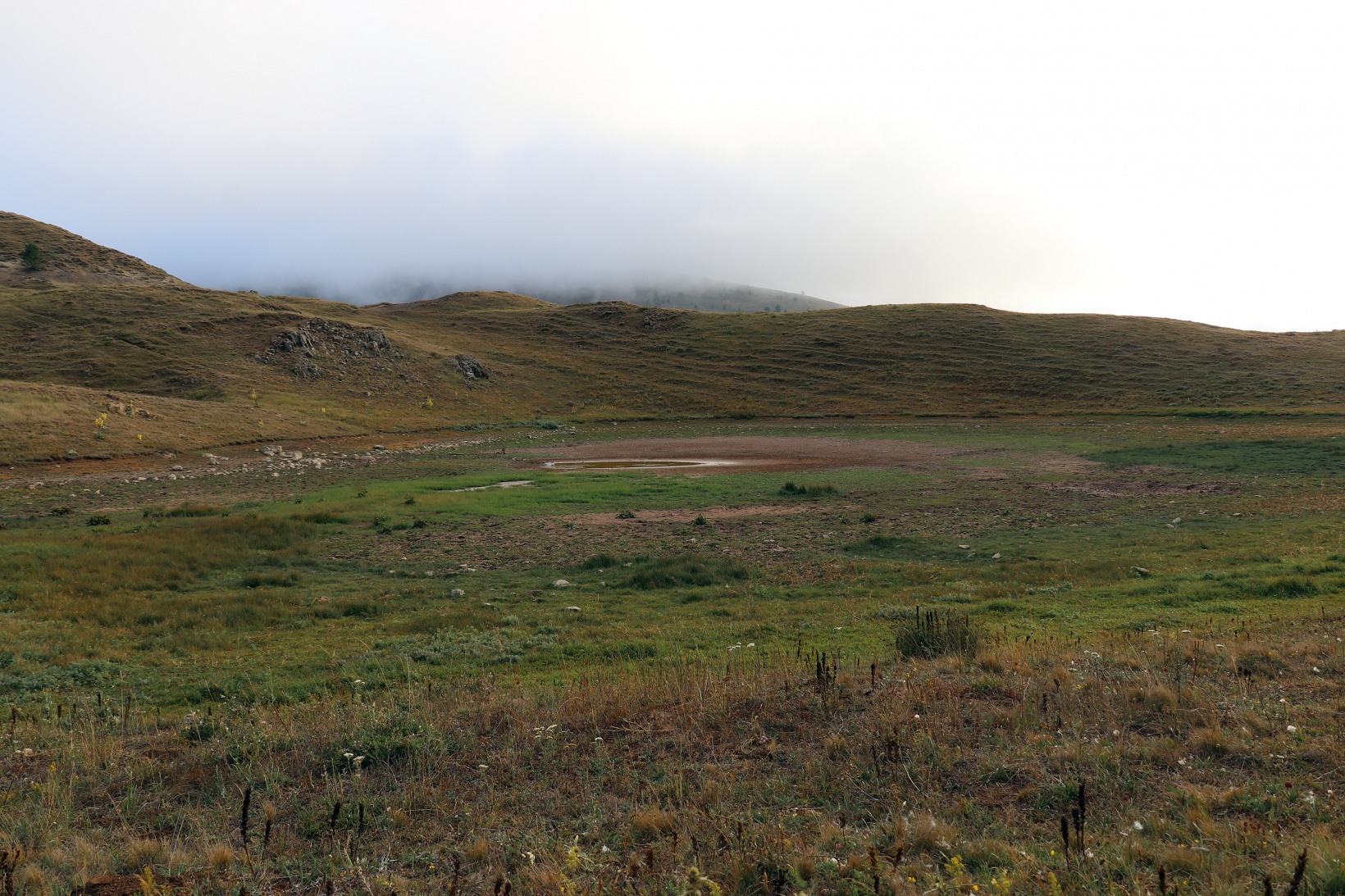 Dörtkonak'taki Dipsiz Göl “Dipsiz Çöl” oldu 11