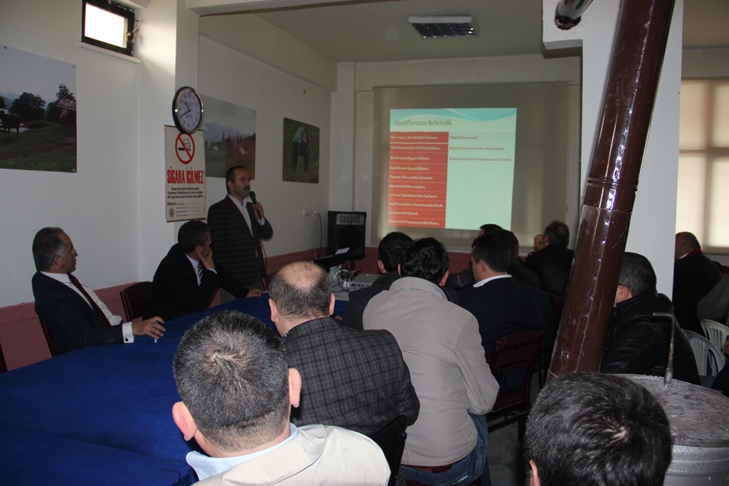 BEYGÜMDER üyeleri kahvaltıda buluştu 17