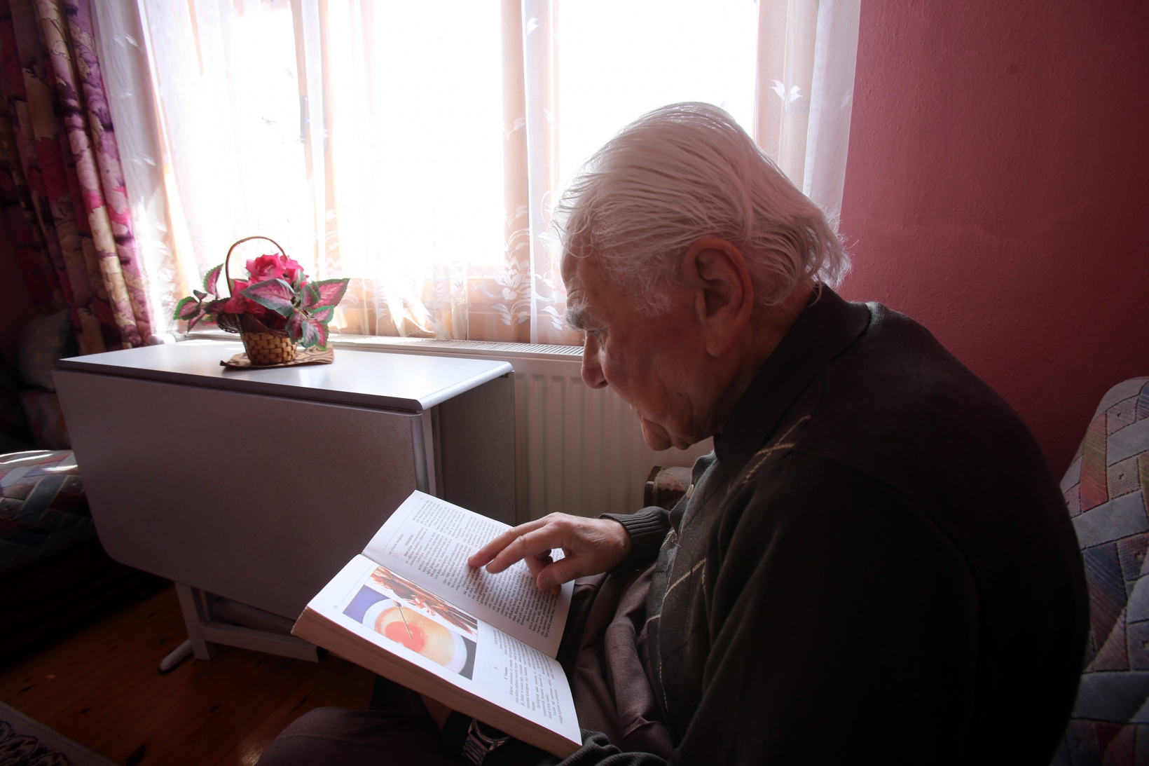 Türkiye’nin ilk resmi köy hekimi: Hicabi Karaman 7