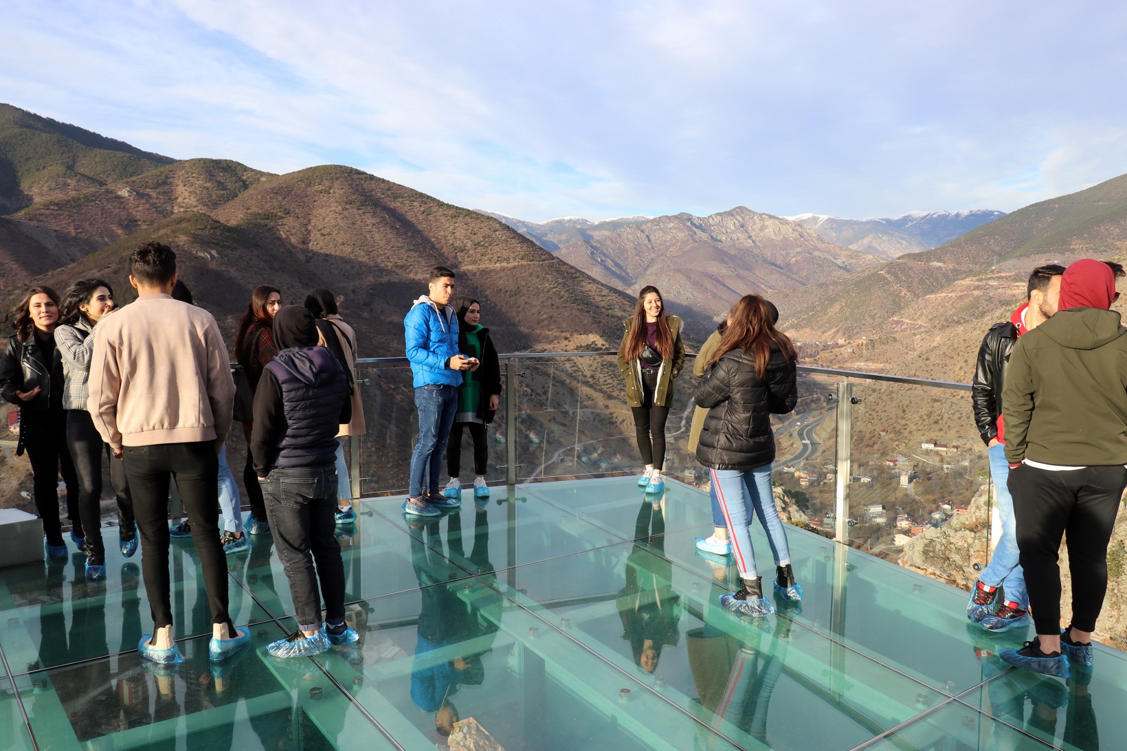 Buraya çıkmak yürek istiyor 5