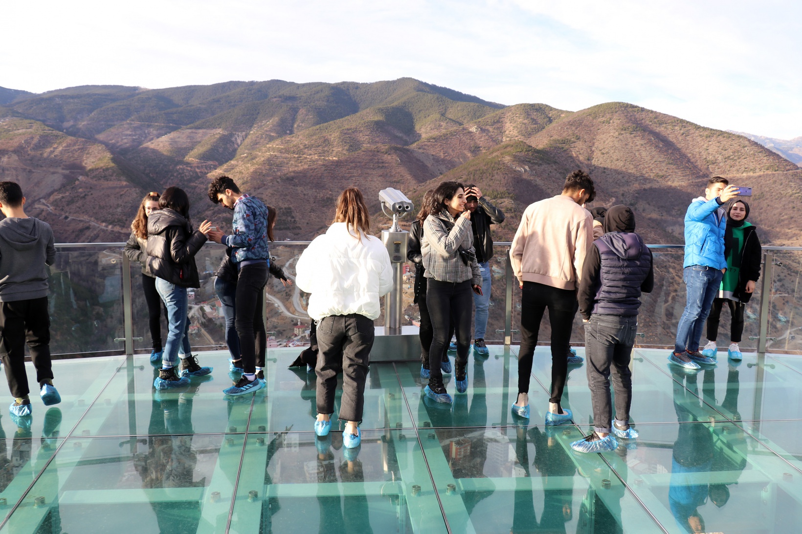 Buraya çıkmak yürek istiyor 11