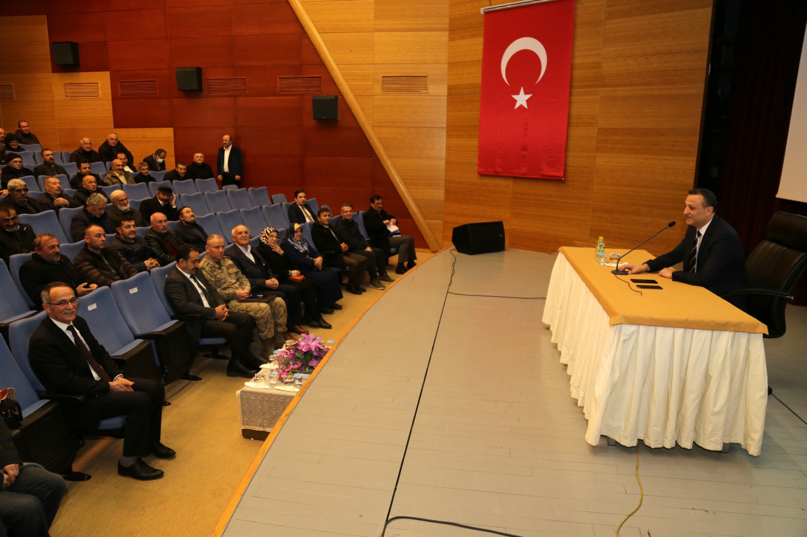 Vali Taşbilek: “İyi ki bu memleketin Valisiyim” 3