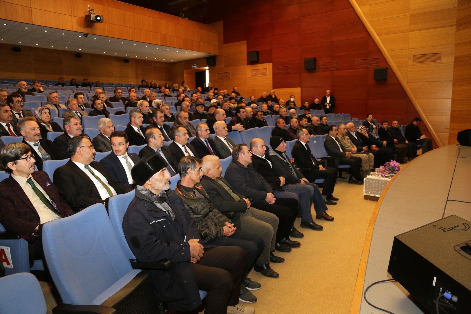 Vali Taşbilek: “İyi ki bu memleketin Valisiyim” 13