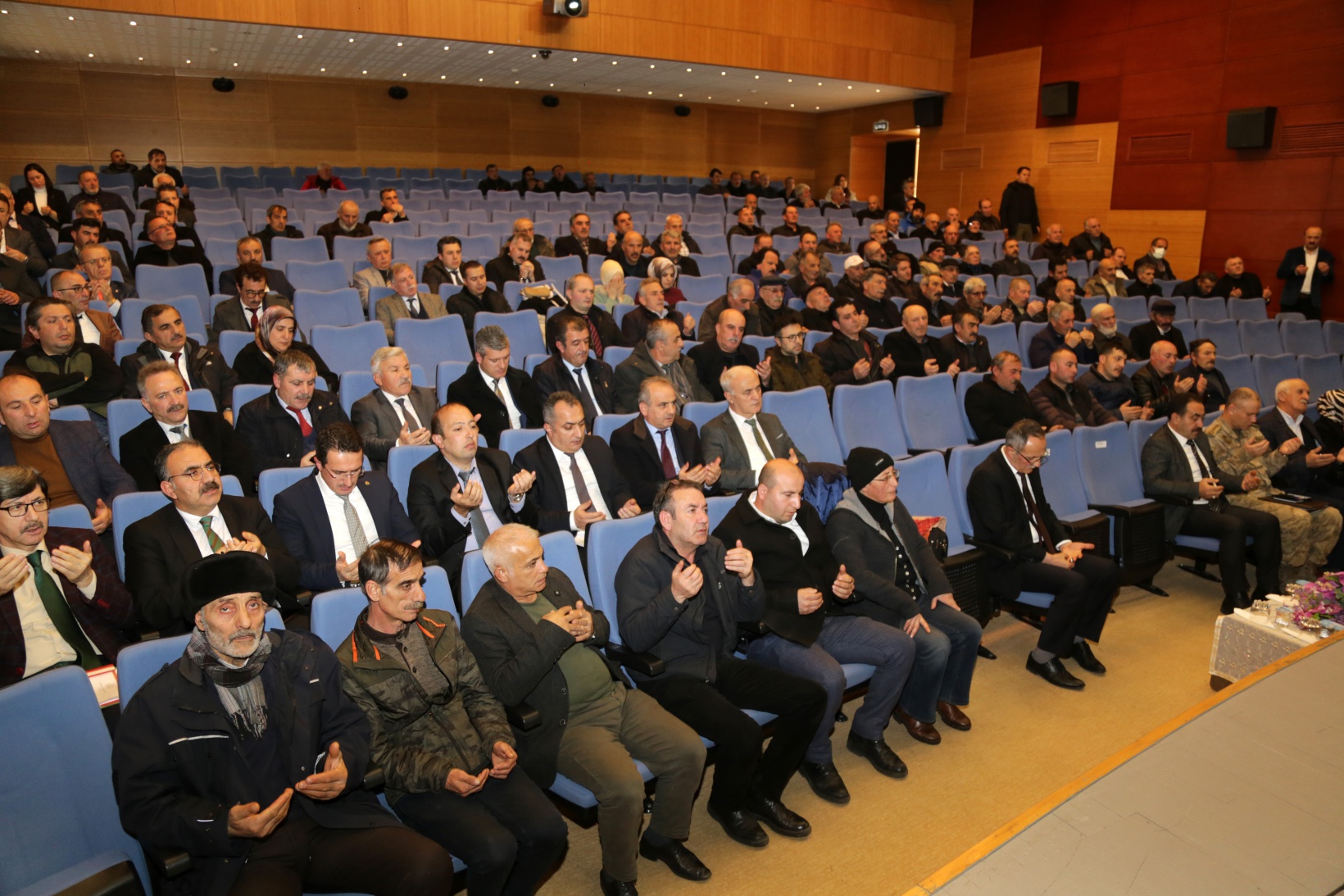 Vali Taşbilek: “İyi ki bu memleketin Valisiyim” 14