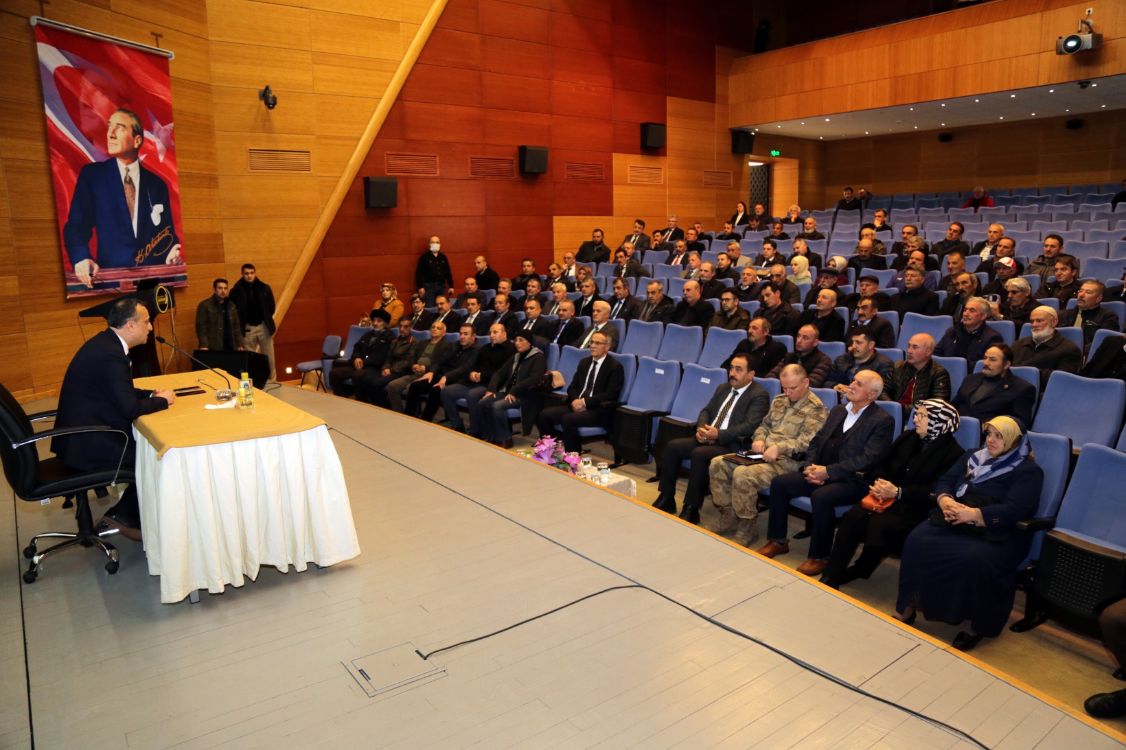 Vali Taşbilek: “İyi ki bu memleketin Valisiyim” 4