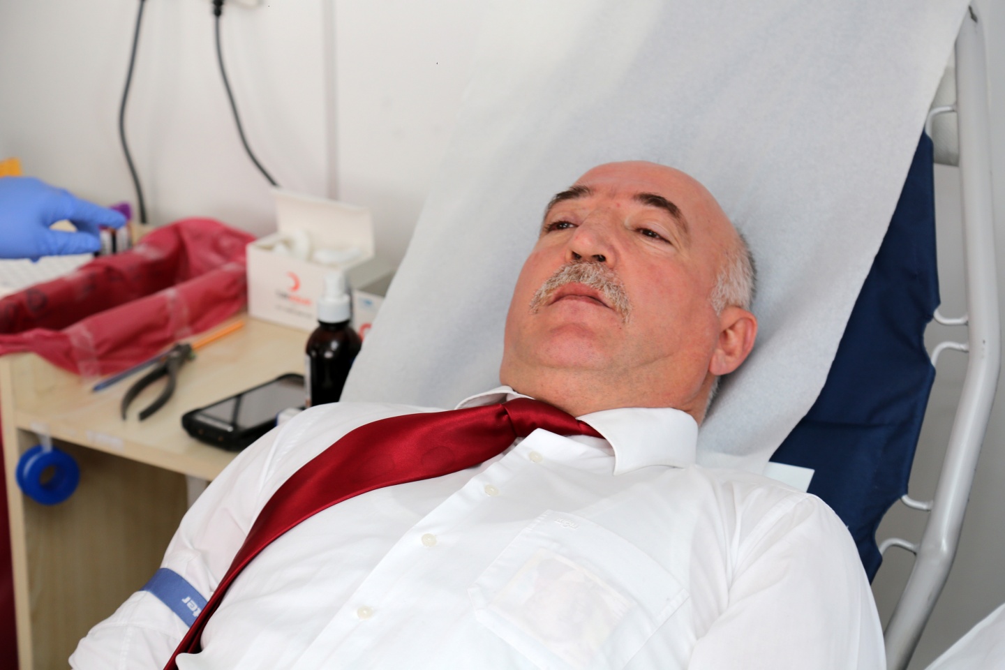 Gazi’den ‘Zeytin Dalı Harekatı’ için kan bağışı 3