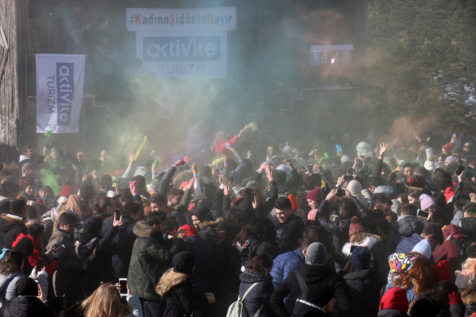 Zigana kayak merkezinde araç park edecek yer kalmadı 20