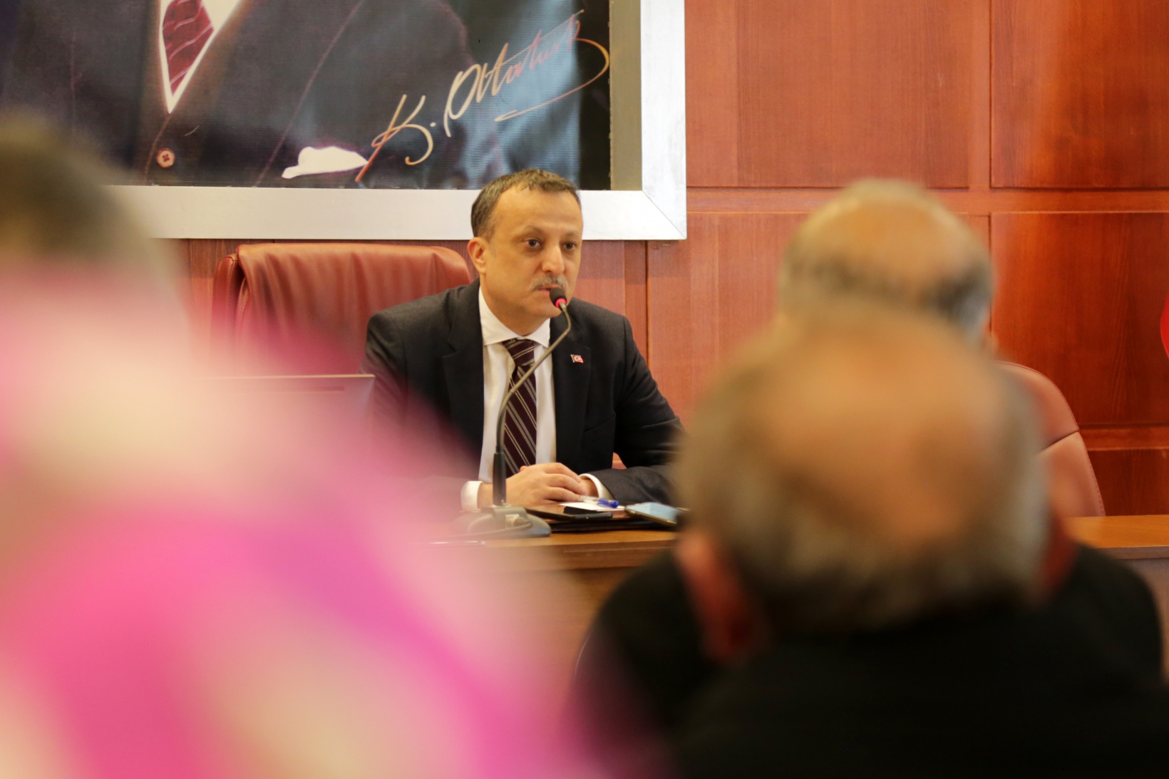 Vali Taşbilek “Tekrar gayret, ha gayret” diyerek yardım kampanyalarının devamını istedi 4