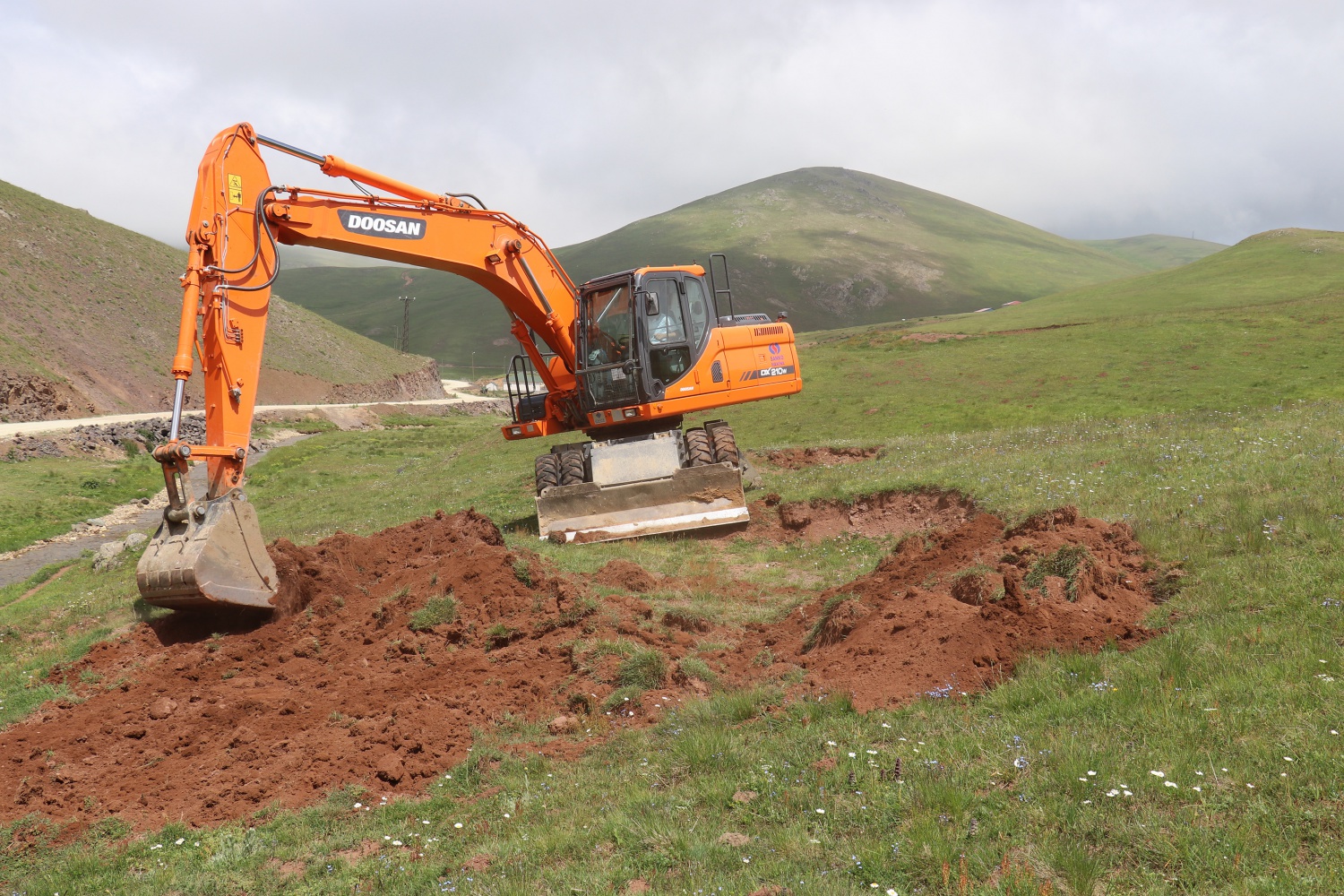 Ve kaçak binalar yıkılmaya başlandı 18