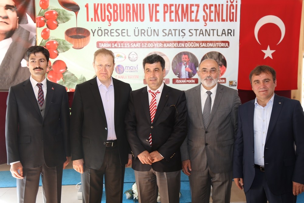 Torul’da 1. Kuşburnu ve Pekmez Şenliği düzenlendi 12
