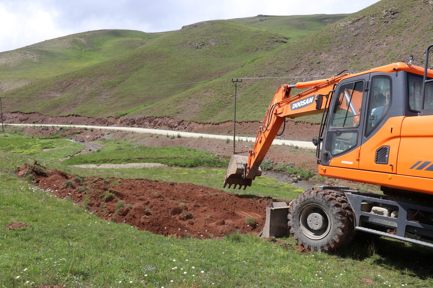 Ve kaçak binalar yıkılmaya başlandı 22