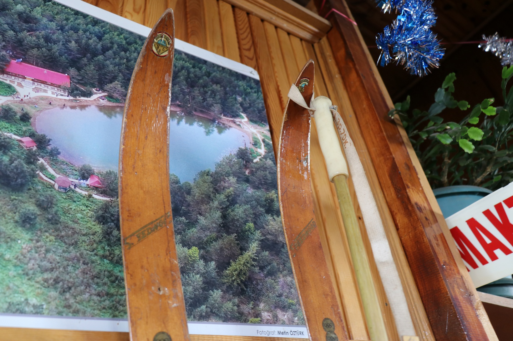 Yarım asırlık kayak takımına gözü gibi bakıyorlar 7