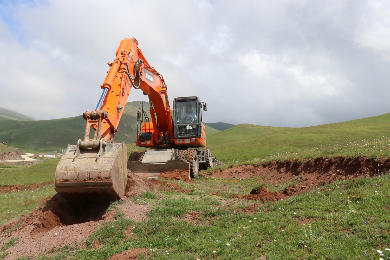 Ve kaçak binalar yıkılmaya başlandı 20