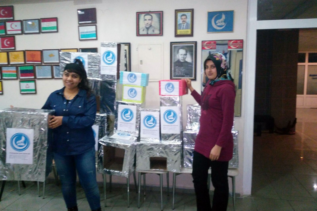 Ülkü Ocaklarından Sokak Hayvanlarına Barınak ve Yiyecek Yardımı 5