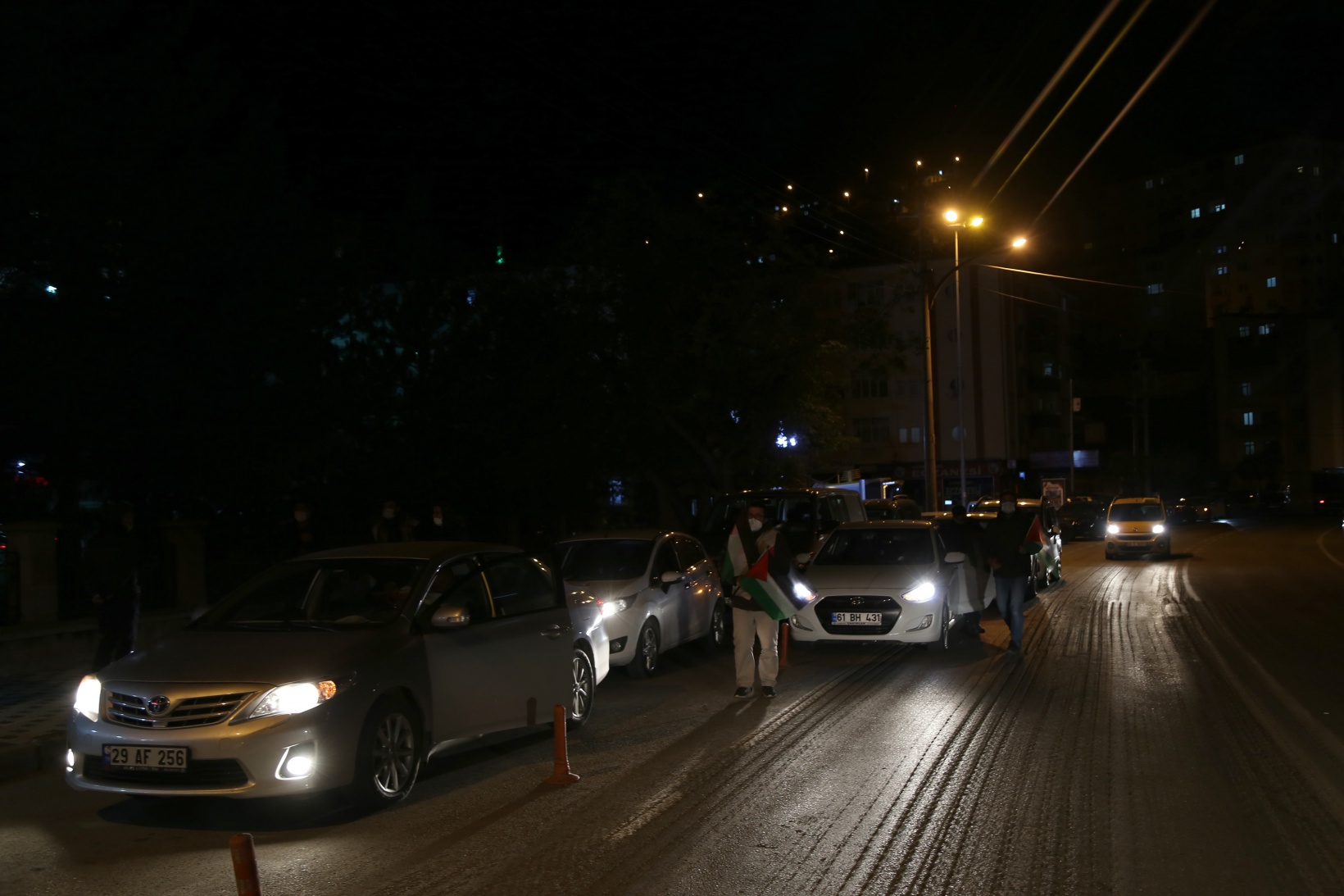 Gümüşhane caddelerinde 'Katil İsrail defol' sloganları 5