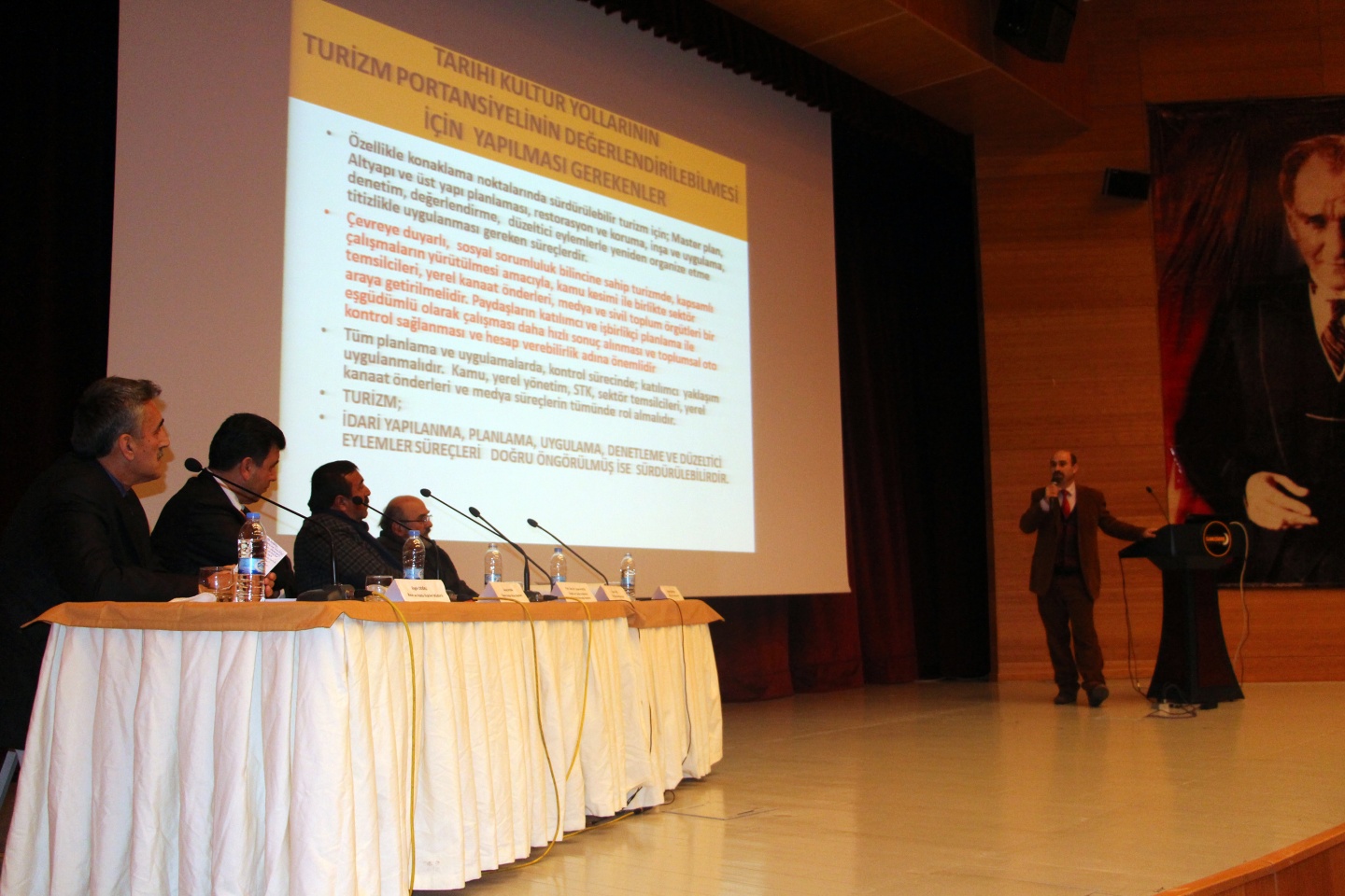 Gümüşhane’de ‘Kavimler kapısı Zigana’ konferansı düzenlendi 22