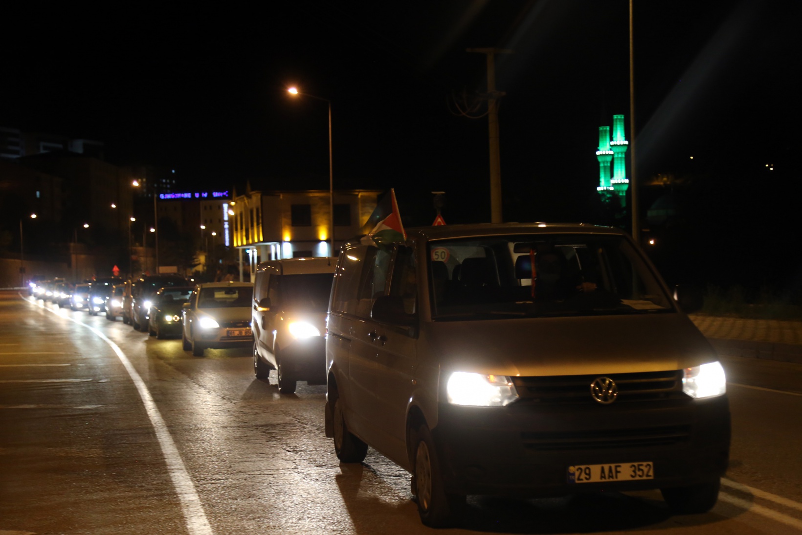 Gümüşhane caddelerinde 'Katil İsrail defol' sloganları 10