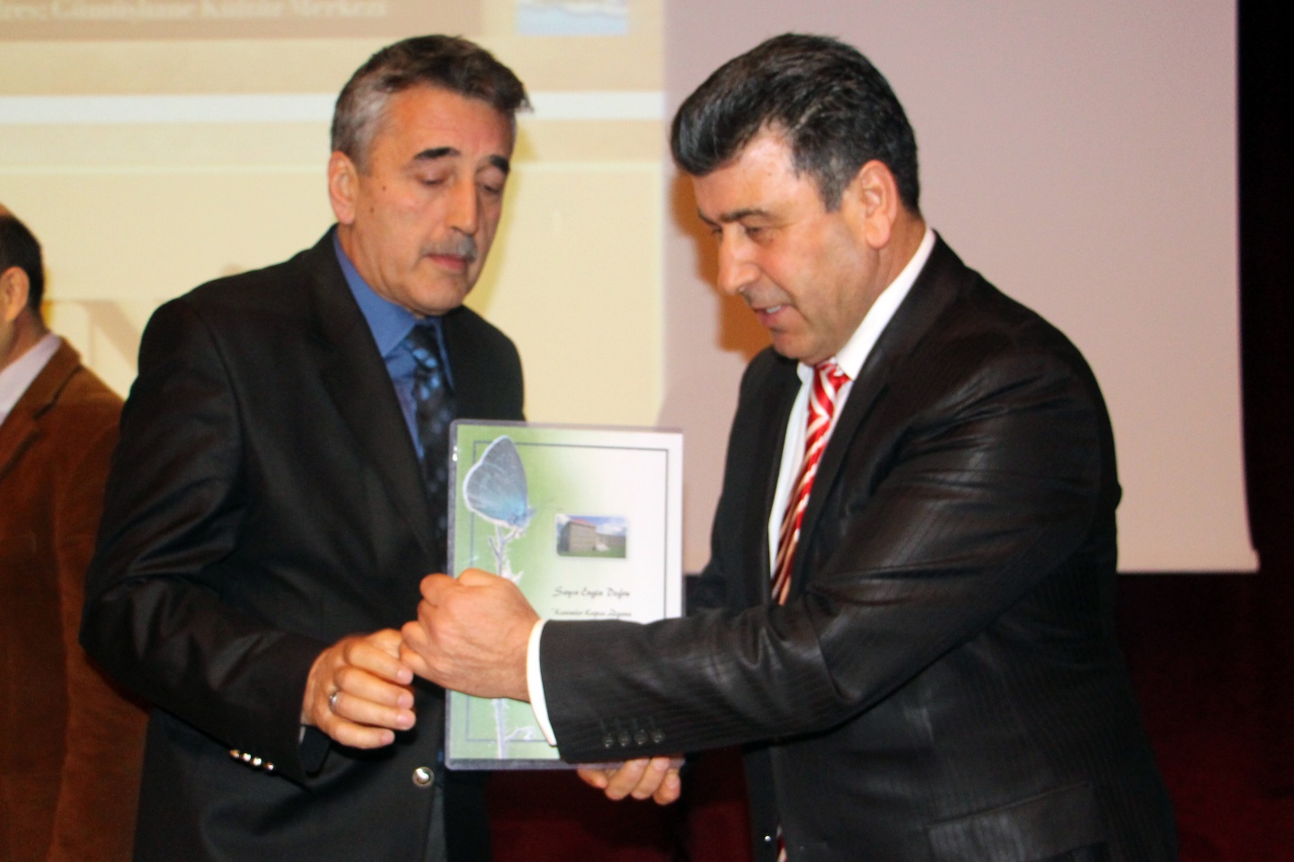 Gümüşhane’de ‘Kavimler kapısı Zigana’ konferansı düzenlendi 15