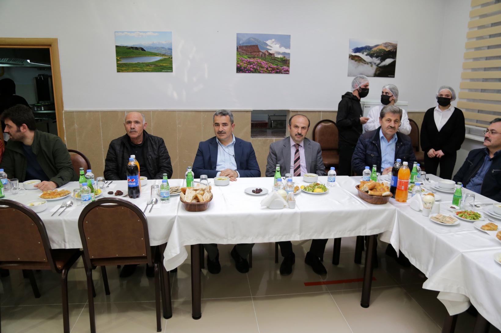 Özel İdare’nin iftarında buluştular 17