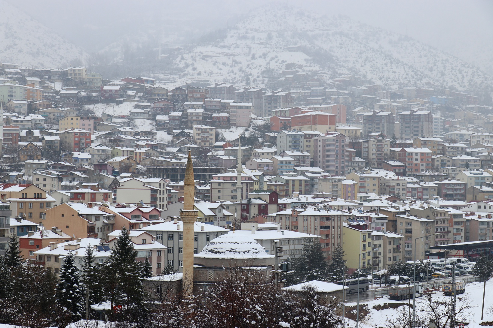 Gümüşhane’de kar kalınlığı 14 santimetreye ulaştı 15