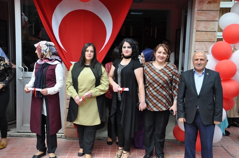 Gümüşhane’de Halk Eğitimi yılsonu sergisi açıldı 2