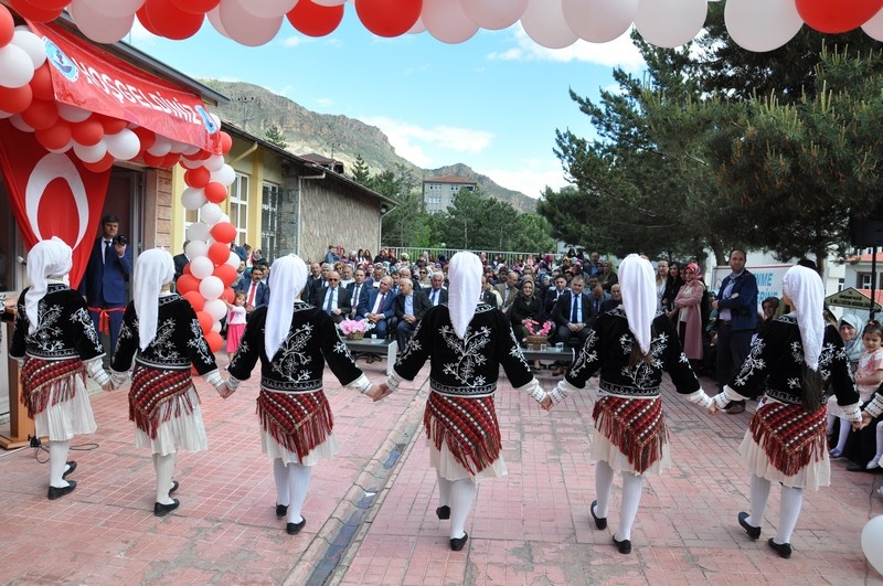 Gümüşhane’de Halk Eğitimi yılsonu sergisi açıldı 6