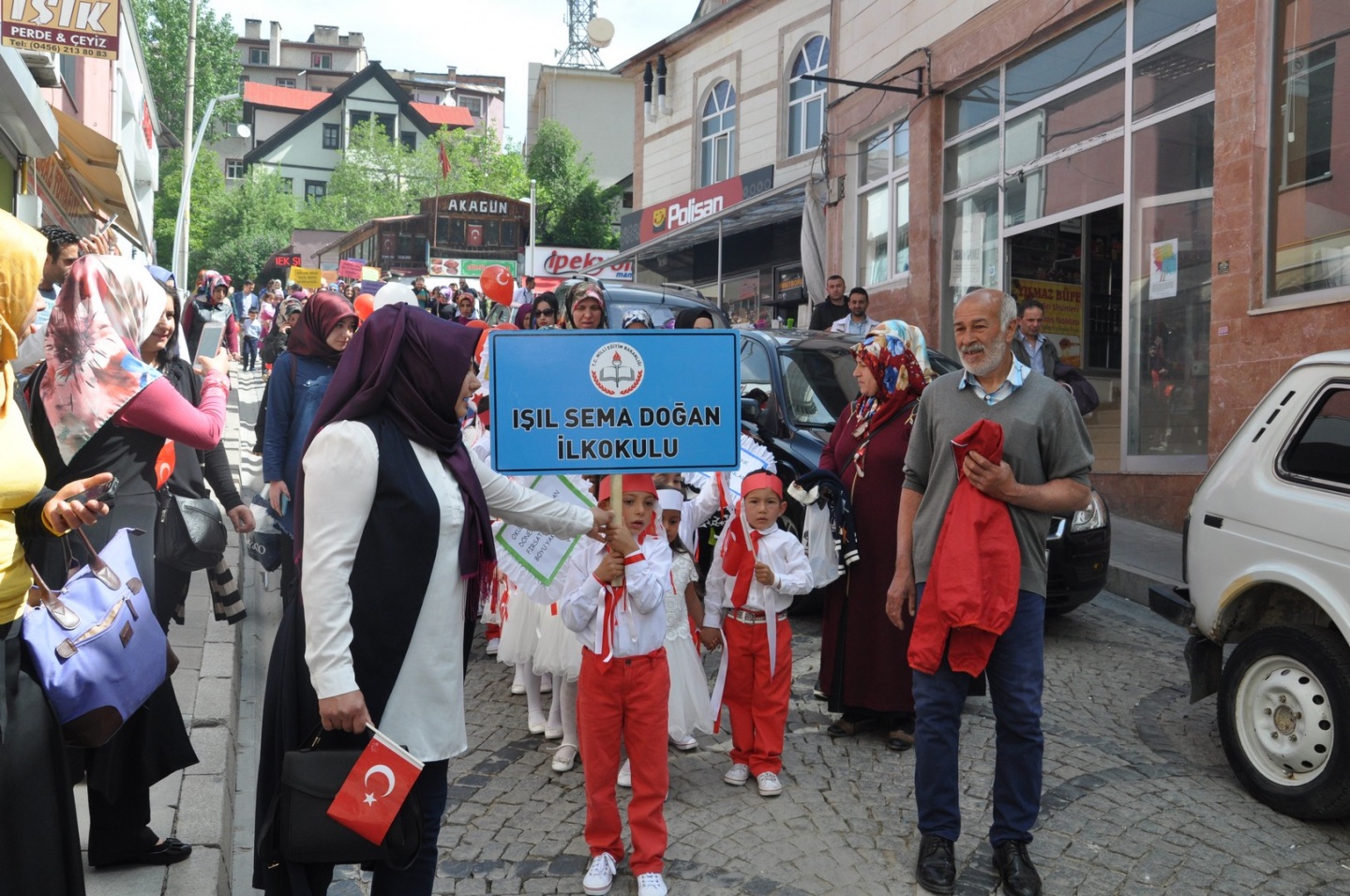 Minikler Okul Öncesi Eğitim Şenliği'nde 32