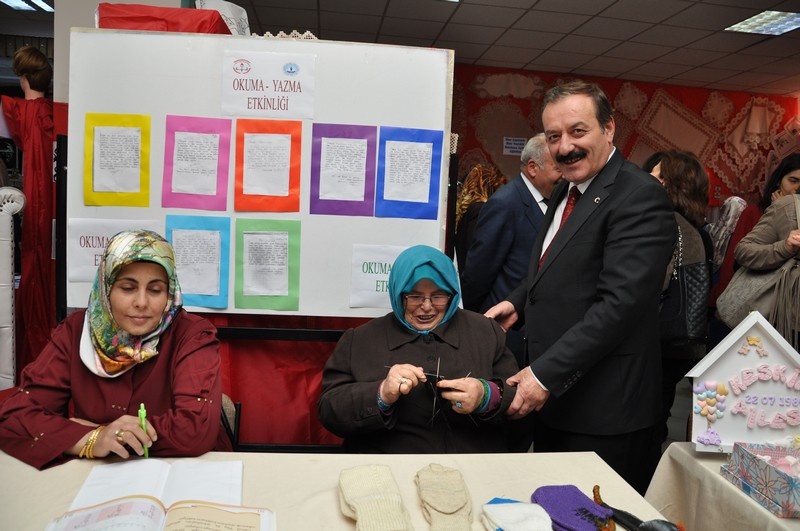 Gümüşhane’de Halk Eğitimi yılsonu sergisi açıldı 15