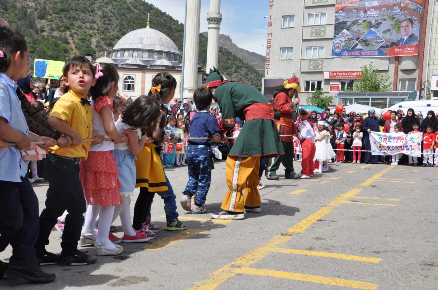 Minikler Okul Öncesi Eğitim Şenliği'nde 27