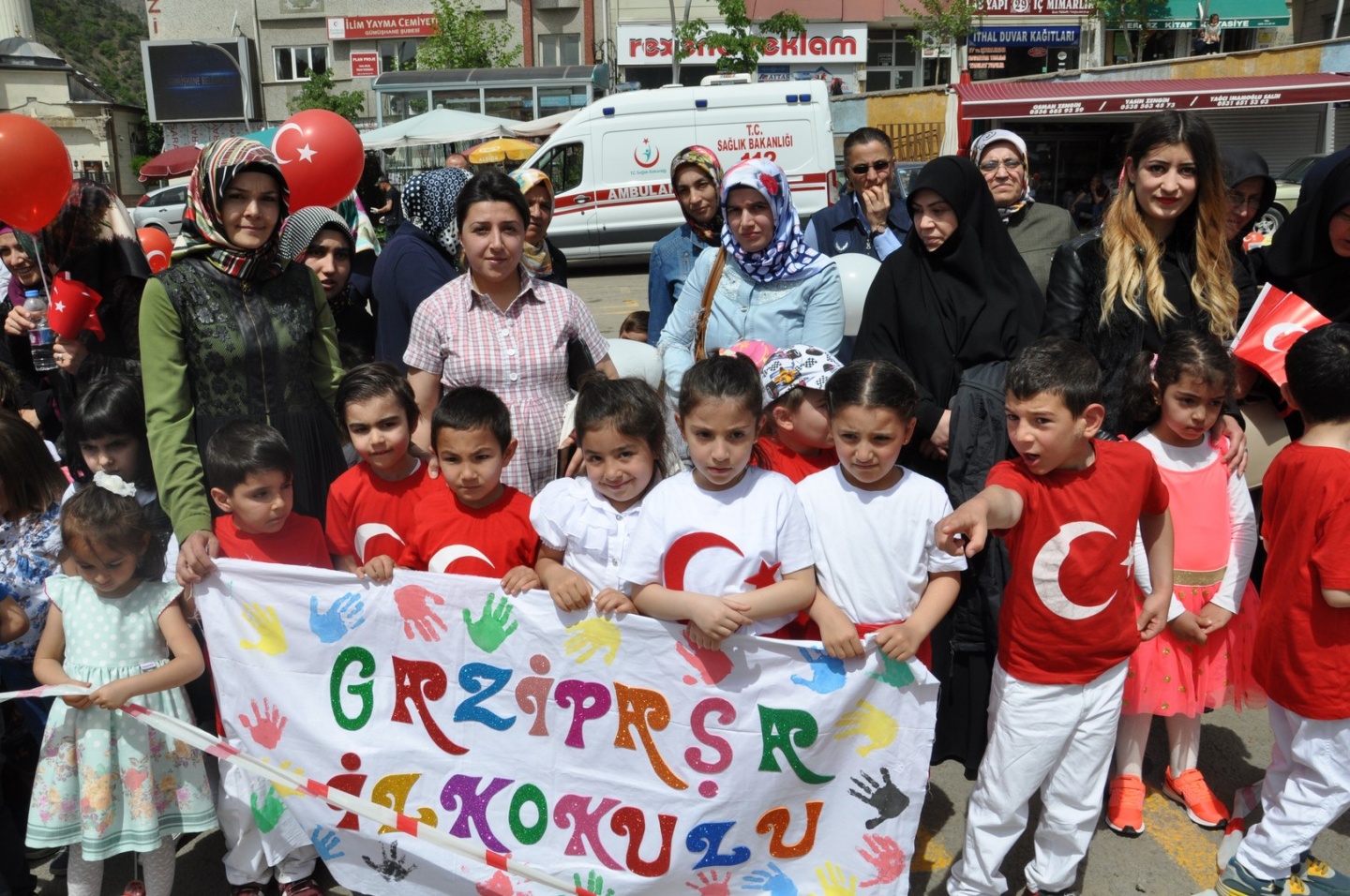 Minikler Okul Öncesi Eğitim Şenliği'nde 58