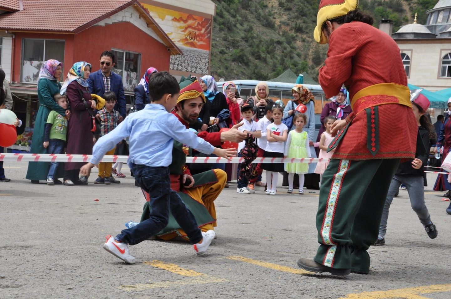 Minikler Okul Öncesi Eğitim Şenliği'nde 86